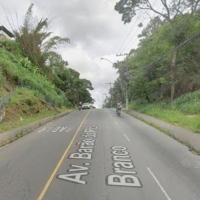 Tragédia em Juiz de Fora: Mulher Morre em Acidente de Moto na Av. Rio Branco